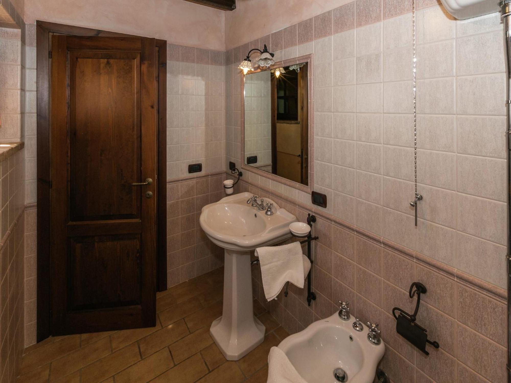 Elegant Apartment Only 1 Hour From Rome 纳尔尼 外观 照片